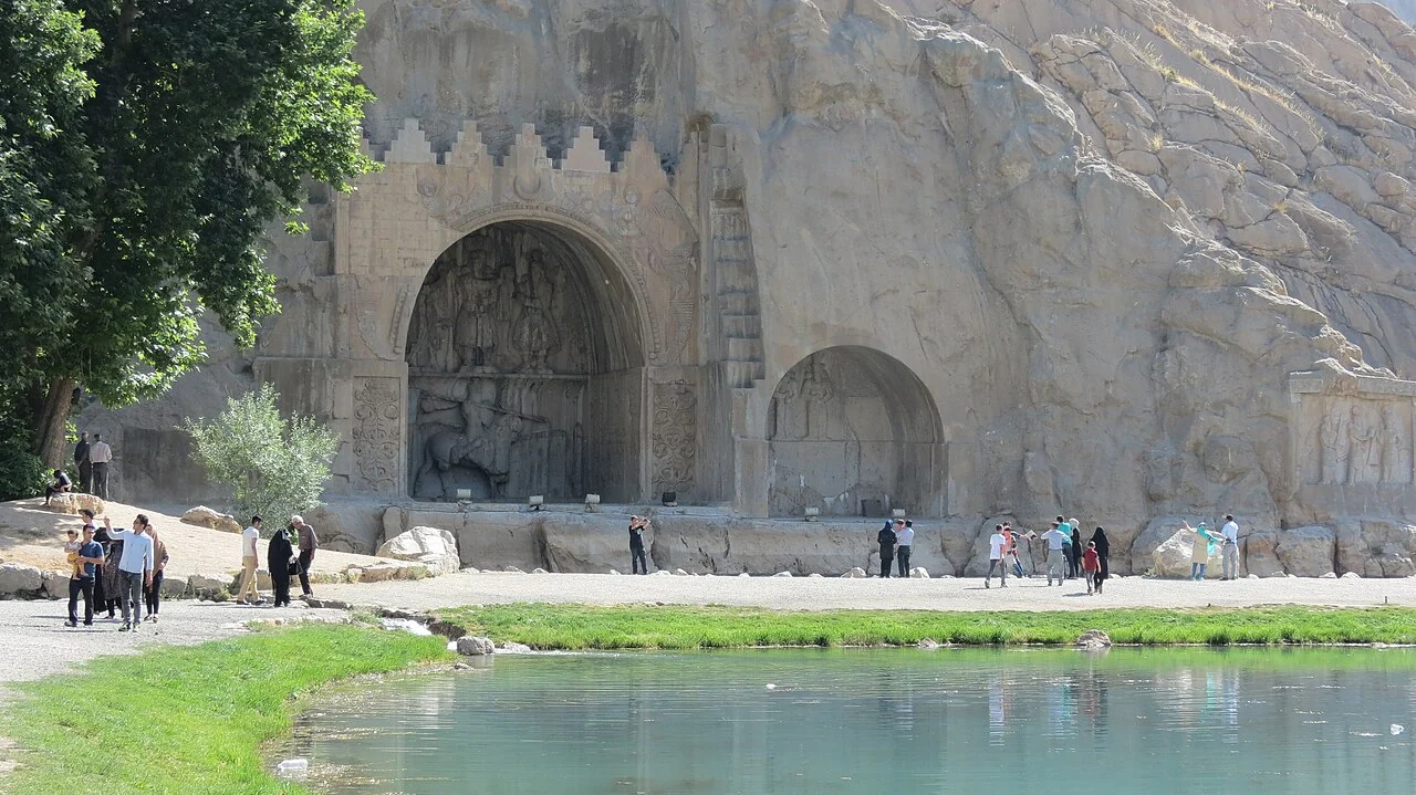 طاقبستان کرمانشاه